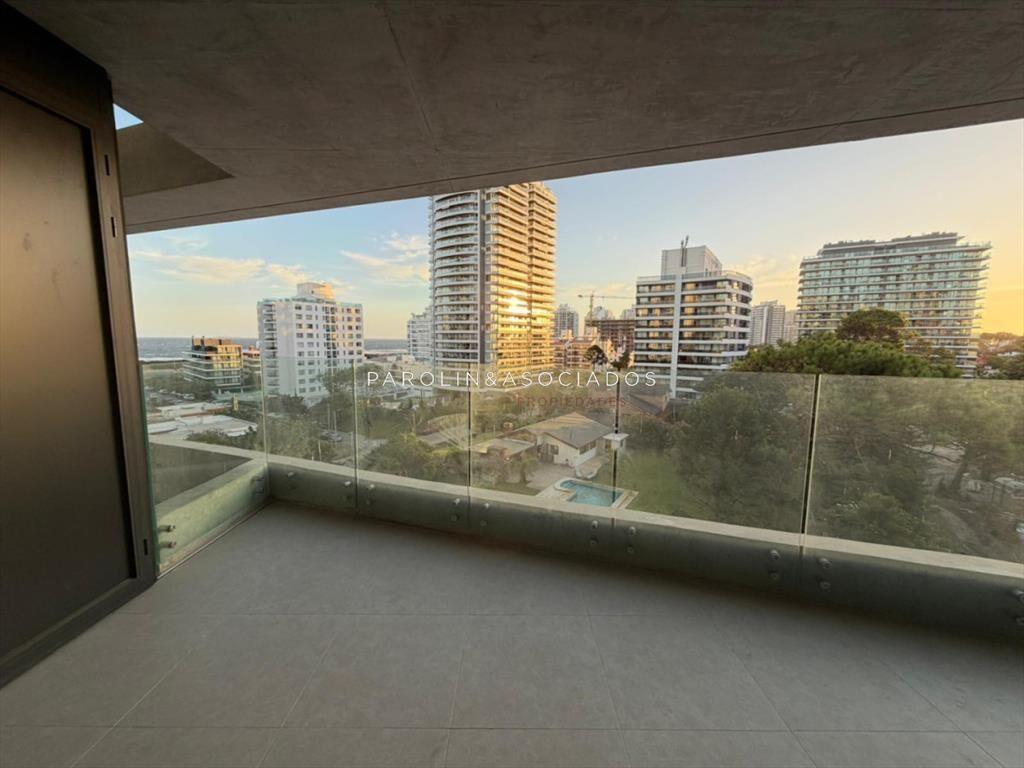 Apartamento en venta de 2 dormitorios en Wave del