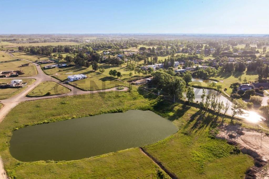 VENTA terreno de 816 M2 en Cava de la TAHONA posible PERMUTA