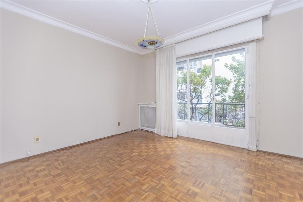 Excelente apartamento en Rambla y Juan Ma.Pérez