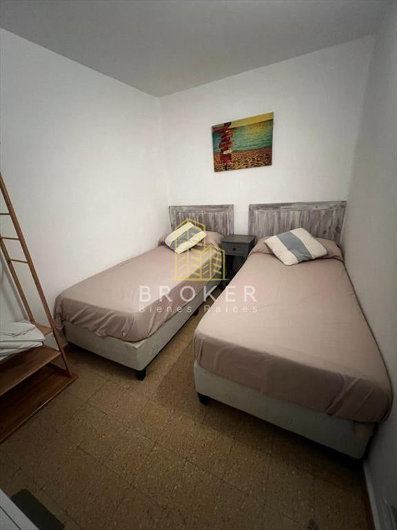 Alquiler de hermosa casa MUY bien ubicada en la