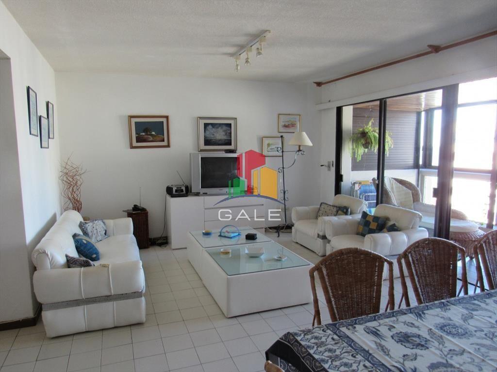 Apartamento en venta de 3 dormitorios en Punta