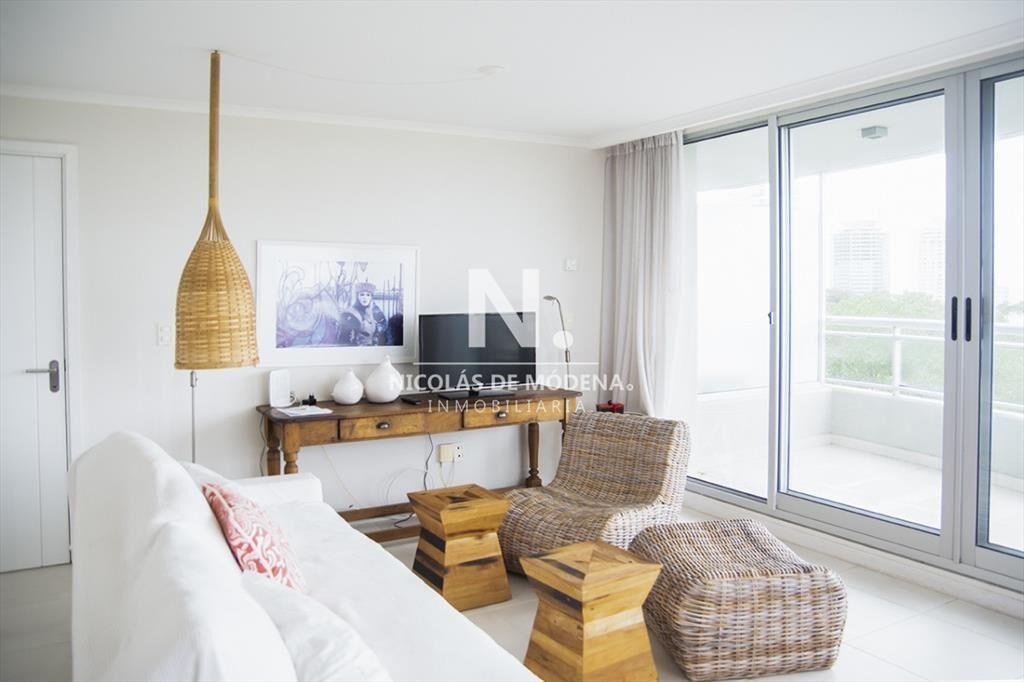 Apartamento en venta de 2 dormitorios en Punta