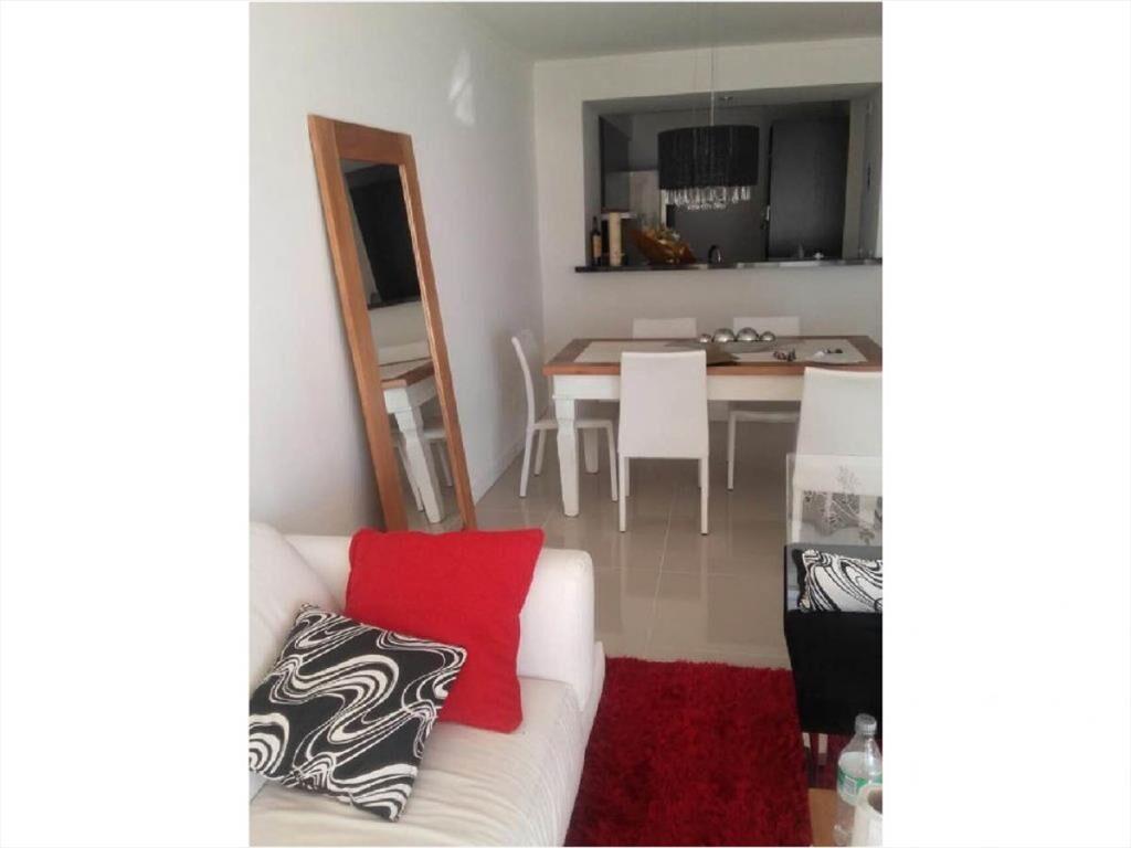 Apartamento en Brava, 3 dormitorios *