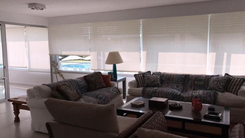 DEPARTAMENTO DE 3 DORMITORIOS EN EDIFICIO TIBURON I, PUNTA