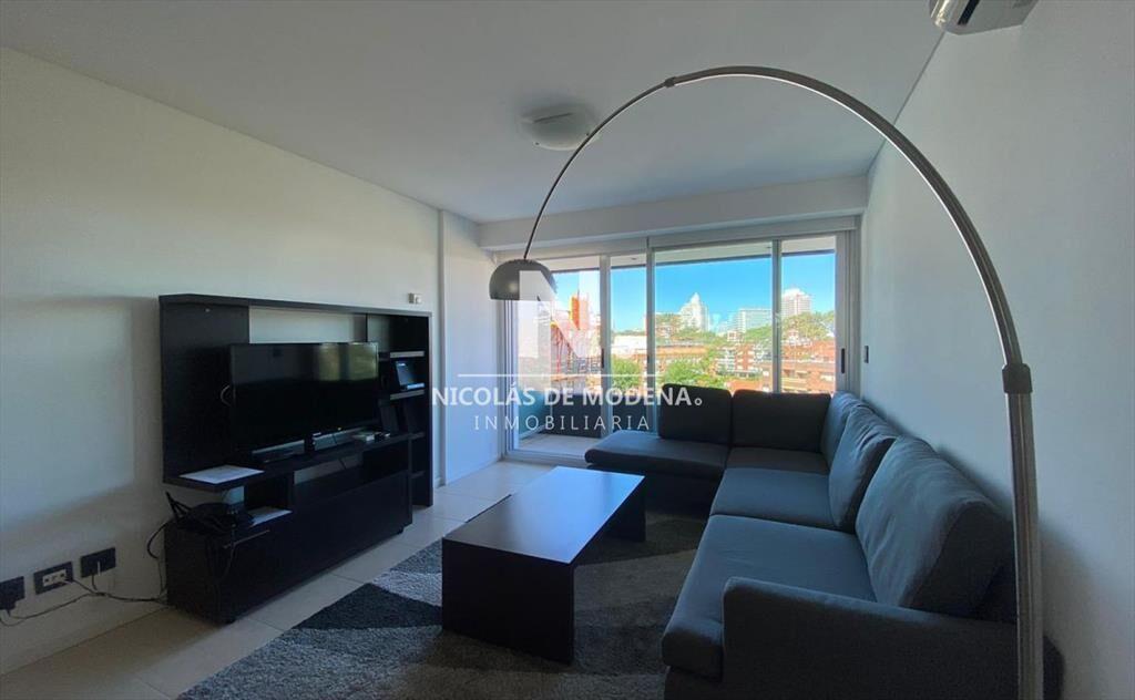 Departamento en venta de 3 dormitorios en Punta