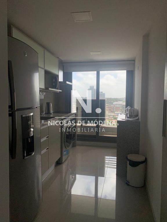 Departamento de 2 dormitorios en suite,Torre DEL