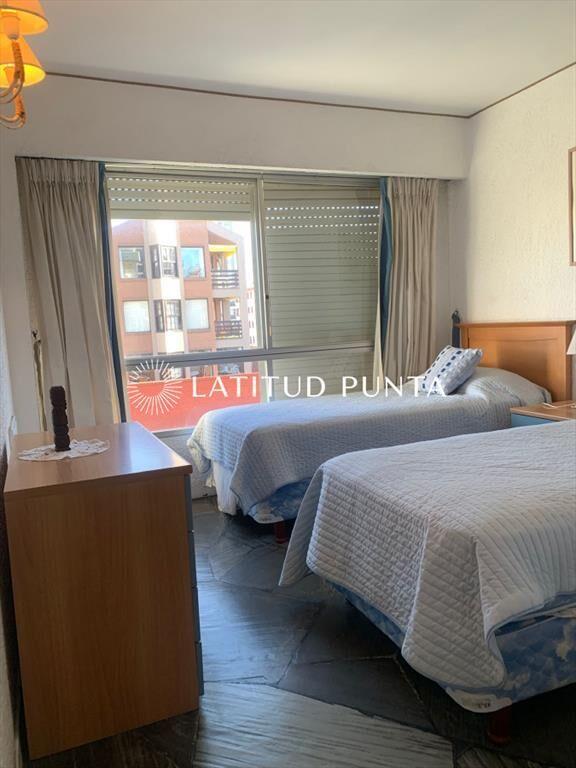 Apartamento en Península, 2 dormitorios y