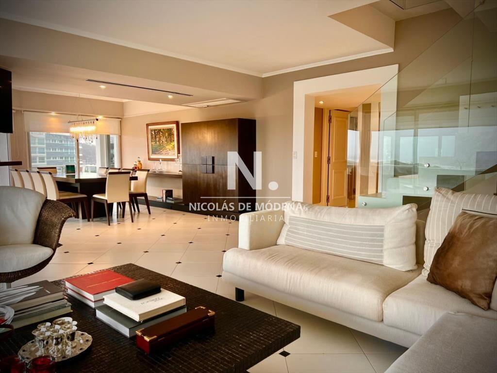 Espectacular Departamento en venta frente al mar,