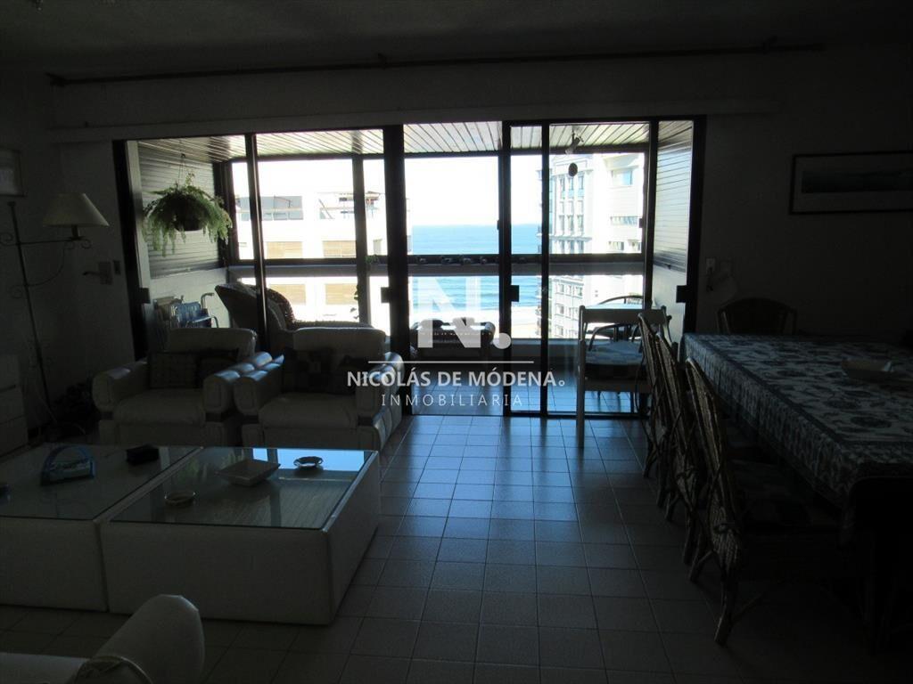 Venta y alquiler de apartamento de 3 dormitorios en Punta d