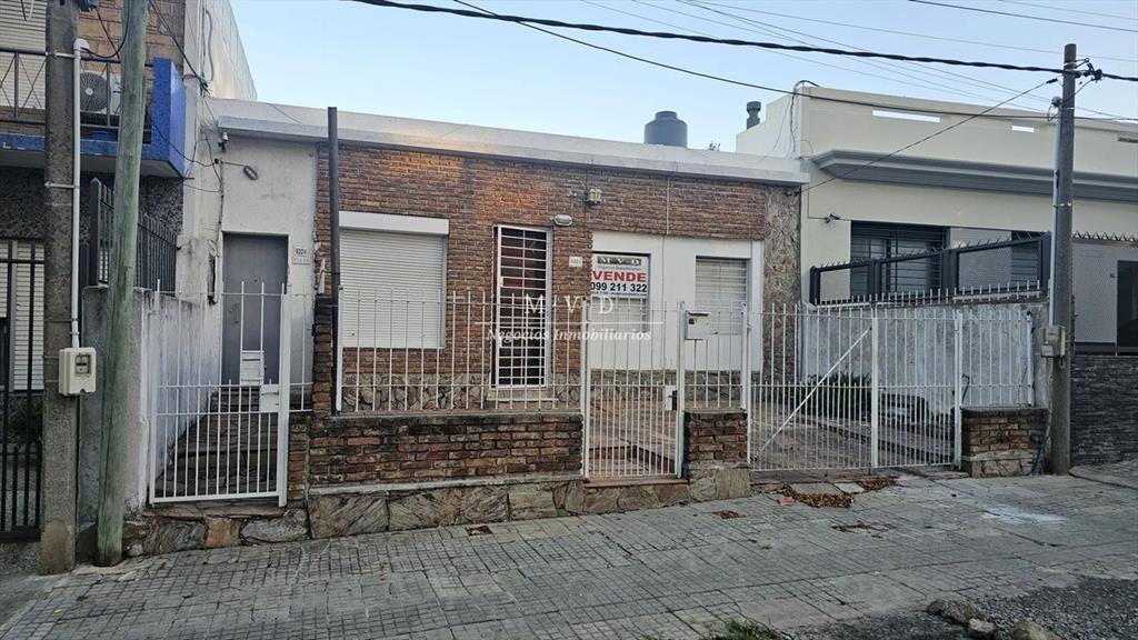 Terreno, 425 M2, A 40 M De José Batlle Y Y A 2 8