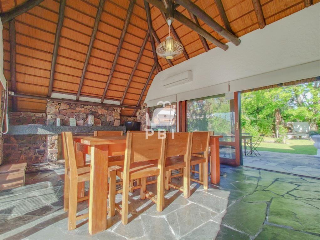 Casa en venta Playa Mansa 3 dormitorios