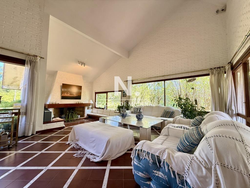 Vende Casa en Lugano de 4 dormitorios en Punta