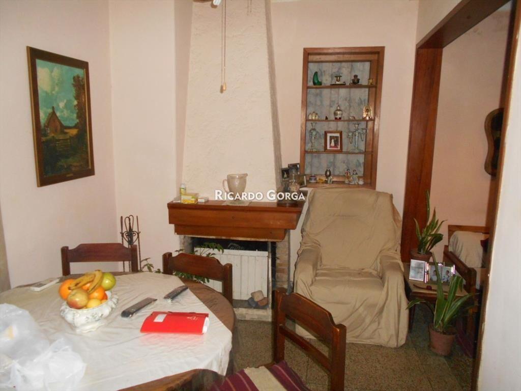 Venta de PU casa + apto todo una planta prox. a Shopping...
