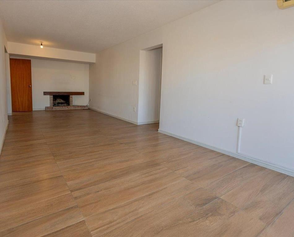Venta Apartamento 4 dormitorios, 2 garajes en Pocitos Nuevo