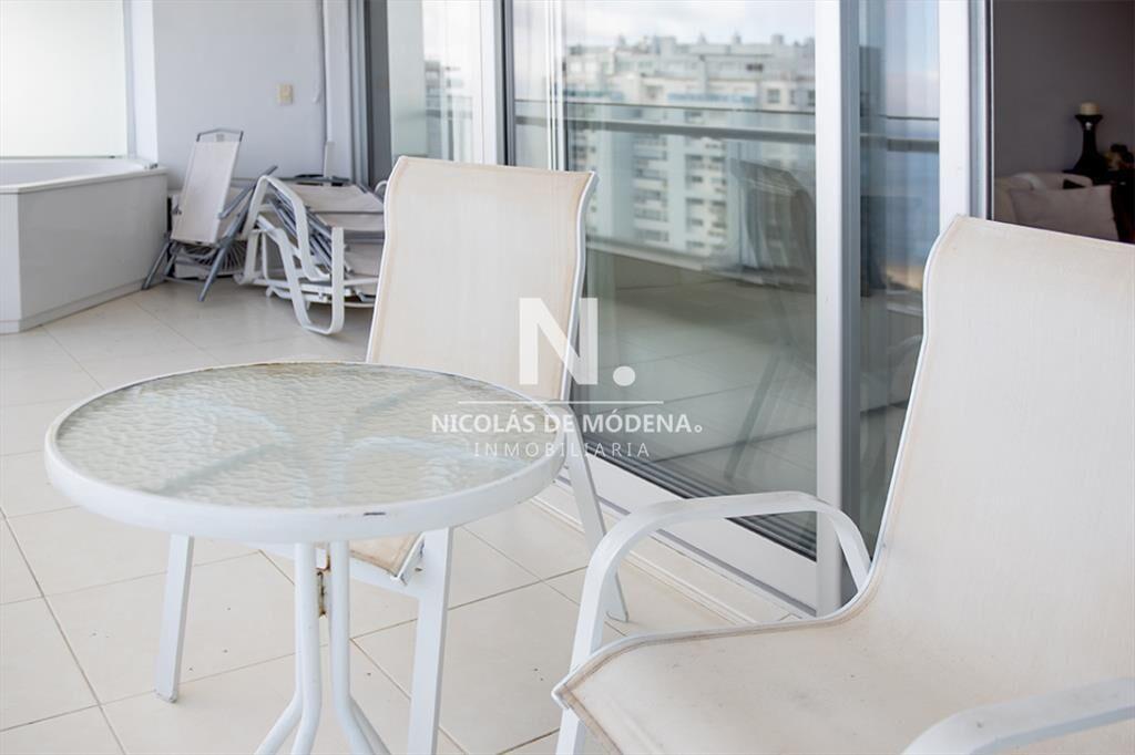Apartamento de 2 dormitorios en Venta en Playa ,