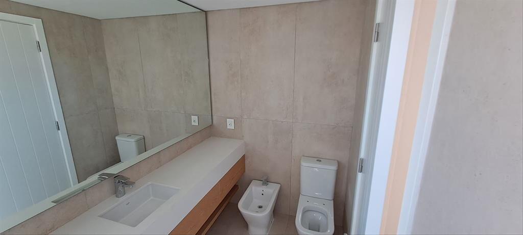 VENTA CASA ESTRENAR BARRIO PARQUE II 4 DORMITORIOS EN SUITE