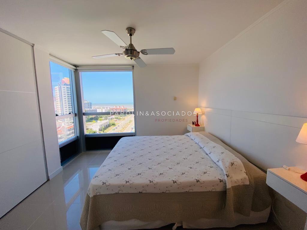 Apartamento de 3 dormitorios en venta, Forest II,