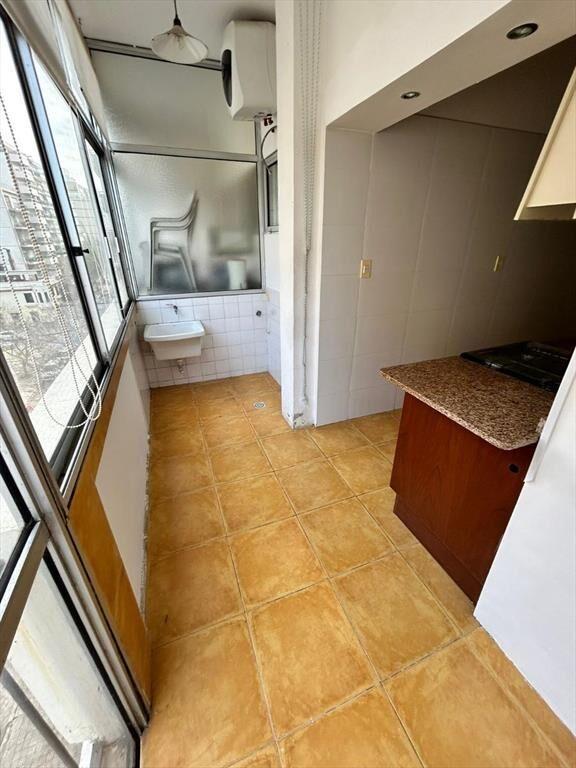 Rambla y Juan María Pérez, 130 m2 , gran terraza, reciclado