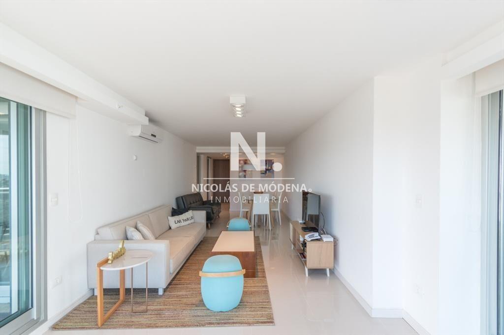 Departamento de 2 dormitorios en venta en Playa