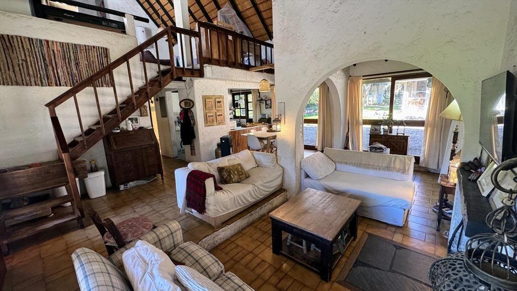 Vendo casa 3 dormitorios Punta del Este zona Colegios Marly