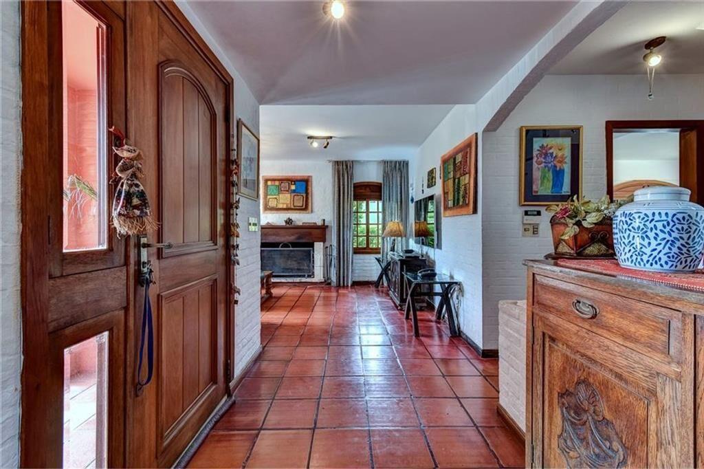 CASA VENTA PORTEZUELO PUNTA BALLENA 150 M DEL MAR