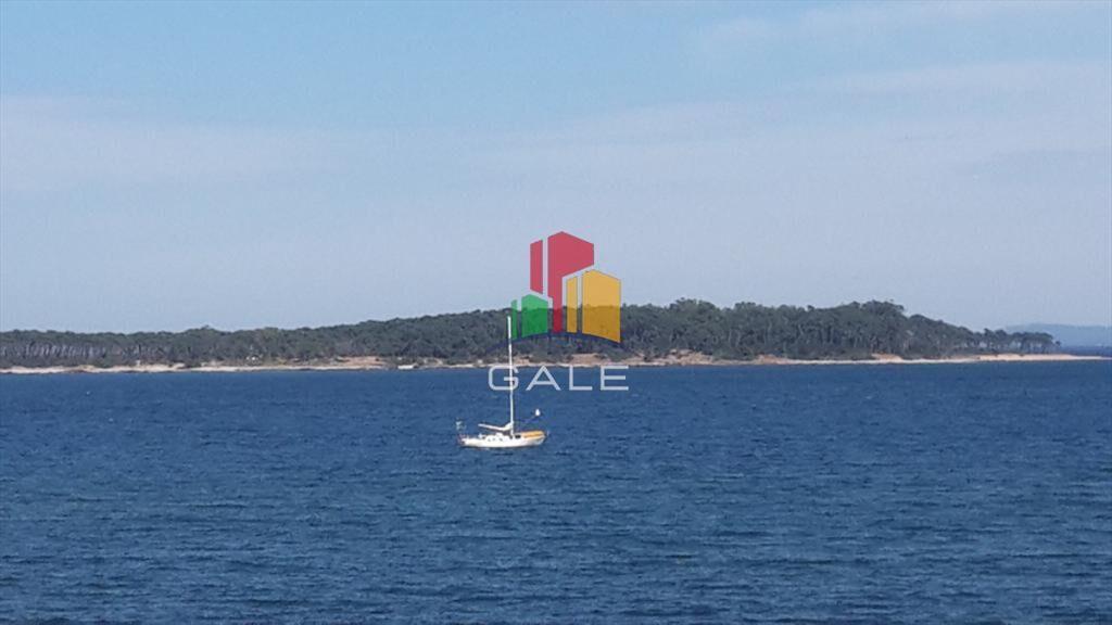 Espectacular vista a la Isla Gorriti, apartamento