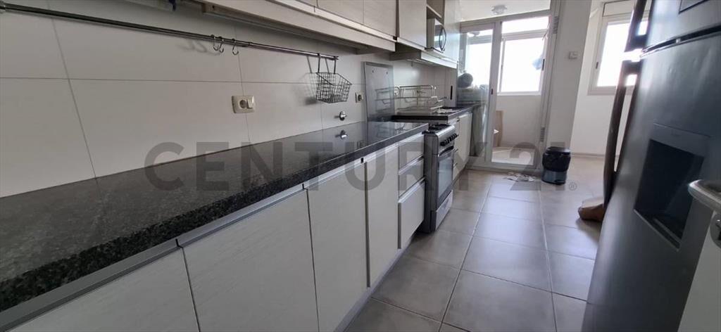 Alquiler de Penthouse en Punta Carretas con cochera y ter...