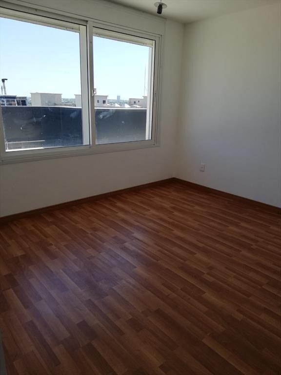 Venta apartamento penthouse 1 dormitorio Cordón Torre Unive