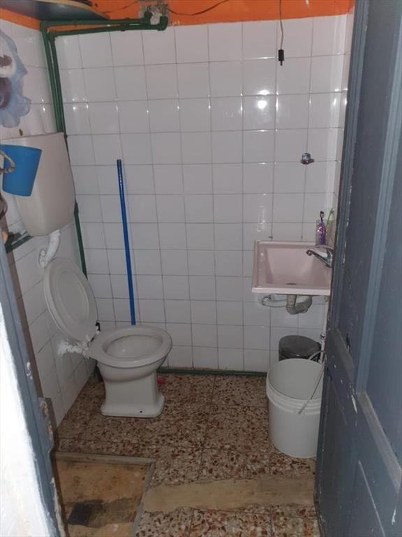 Yaguaron esq Uruguay, padrón único , 175 m2, 2 plantas !!