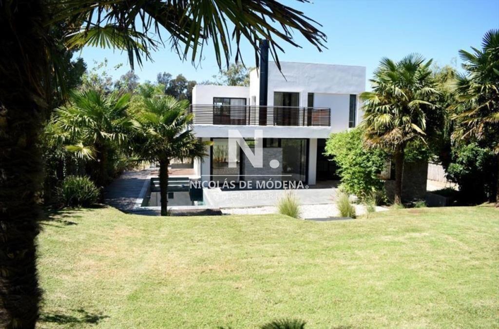 En venta casa de 4 dormitorios en la Tahona,
