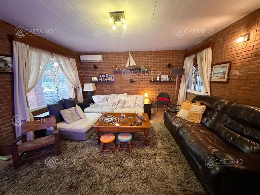 Venta casa 4 dormitorios. Playa mansa, Punta del