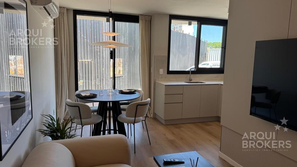 Apartamento de un dormitorio en venta en Buceo - 1404B