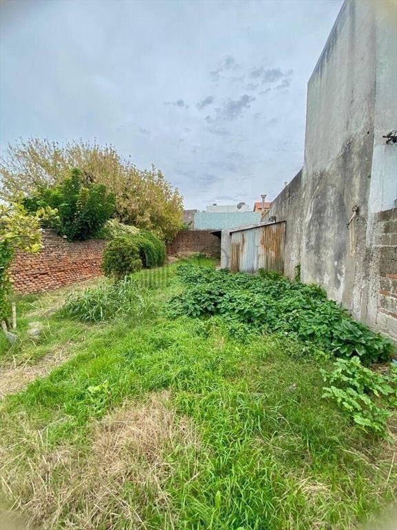 VENTA CASA A RECICLAR 3 DORMITORIOS GRAN TERRENO PASO MOLIN