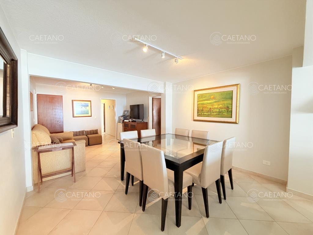Venta apartamento 4 dormitorios. Playa brava, del