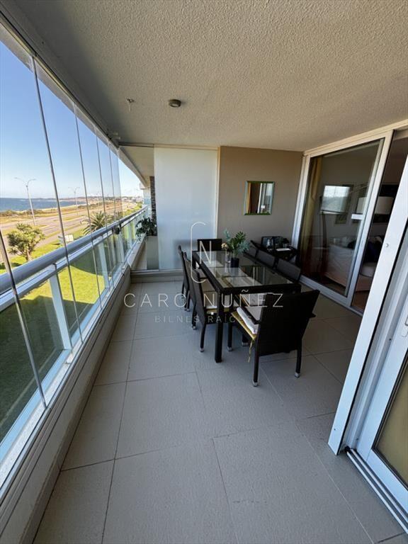 Venta apto de 2 dormitorios en mansa vista mar