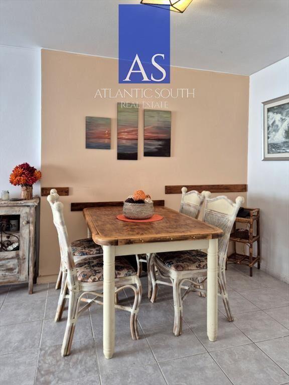 Apartamento de 1 dormitorio con vista parcial al