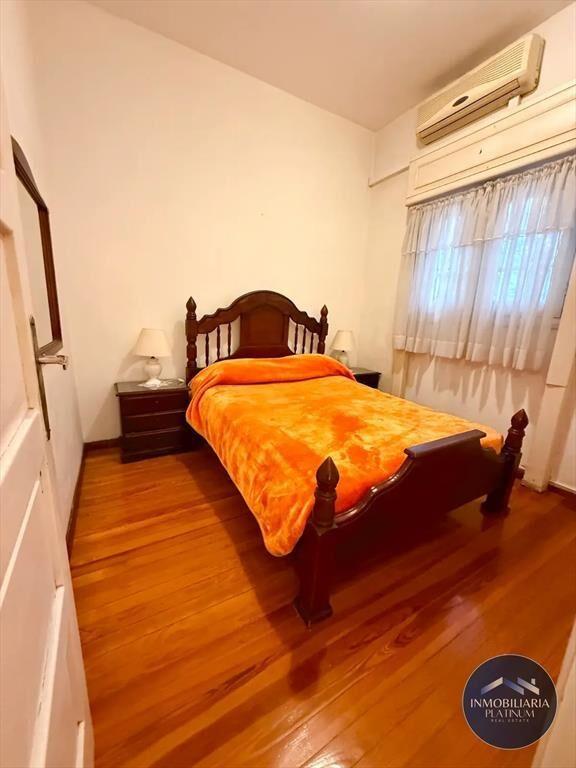 Casa en venta c/ cochera en Punta Carretas