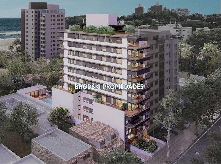 Venta Apartamento Malvin 3 Dormitorios 3 Baños Garaje proxi