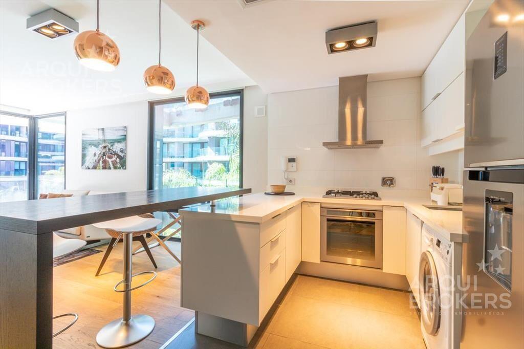Venta con renta de apartamento un dormitorio en Puerto del