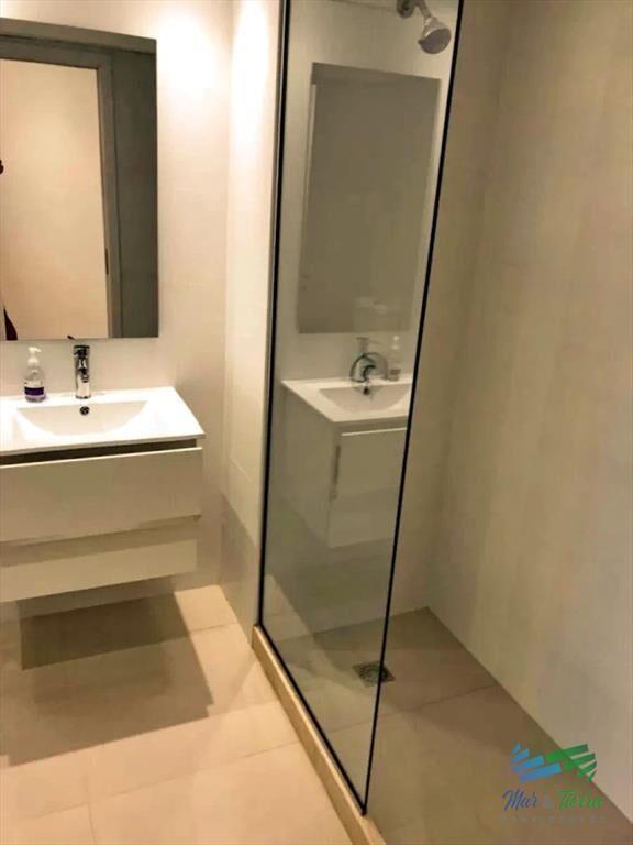Vendo apartamento 3 dormitorios con servicios y