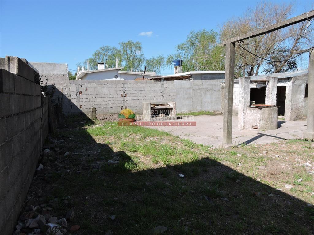 Casa en venta, 2 dormitorios, garaje, DUEÃ?O U$S