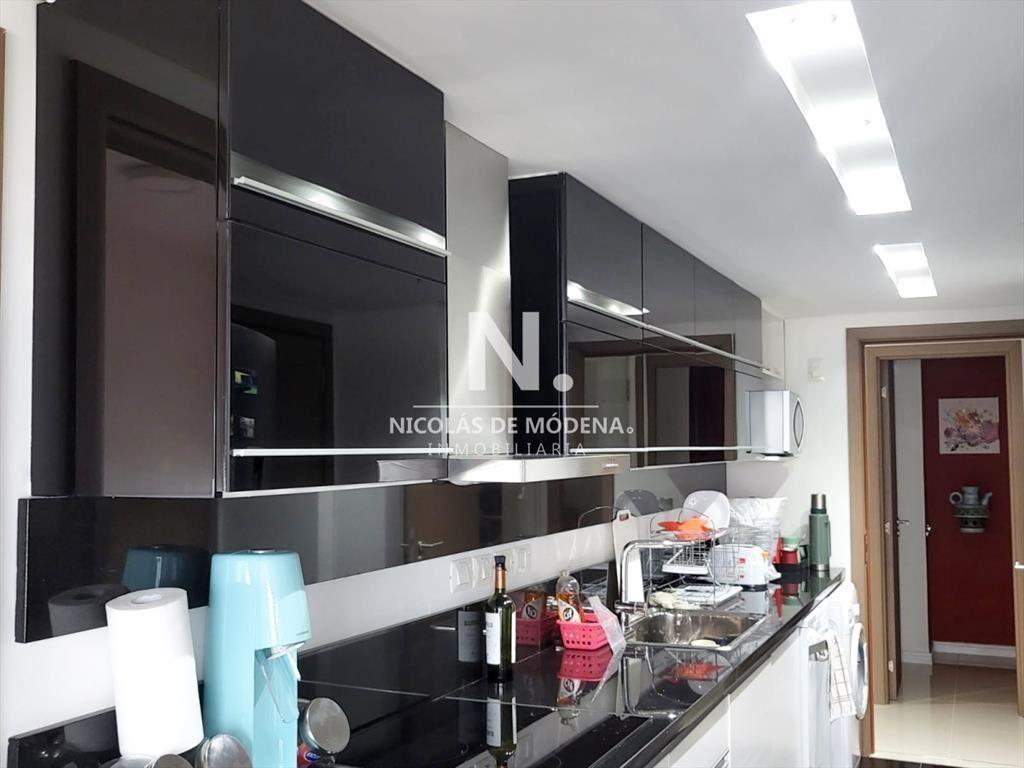 Apartamento en venta, 3 dormitorios en playa del
