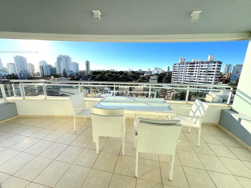 Apartamento en alquiler 3 dormitorios en Chiverta
