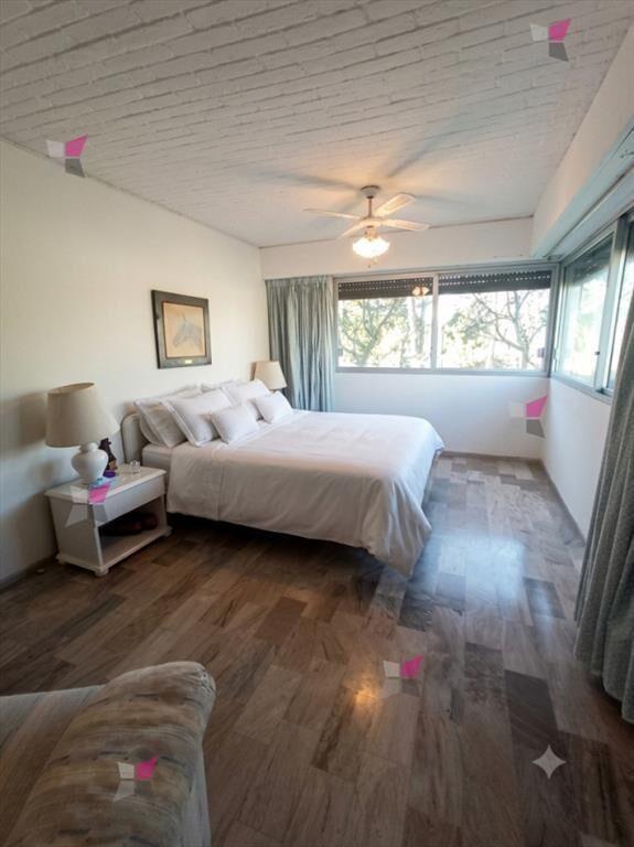 Gran apartamento 3 dormitorios más dependencia