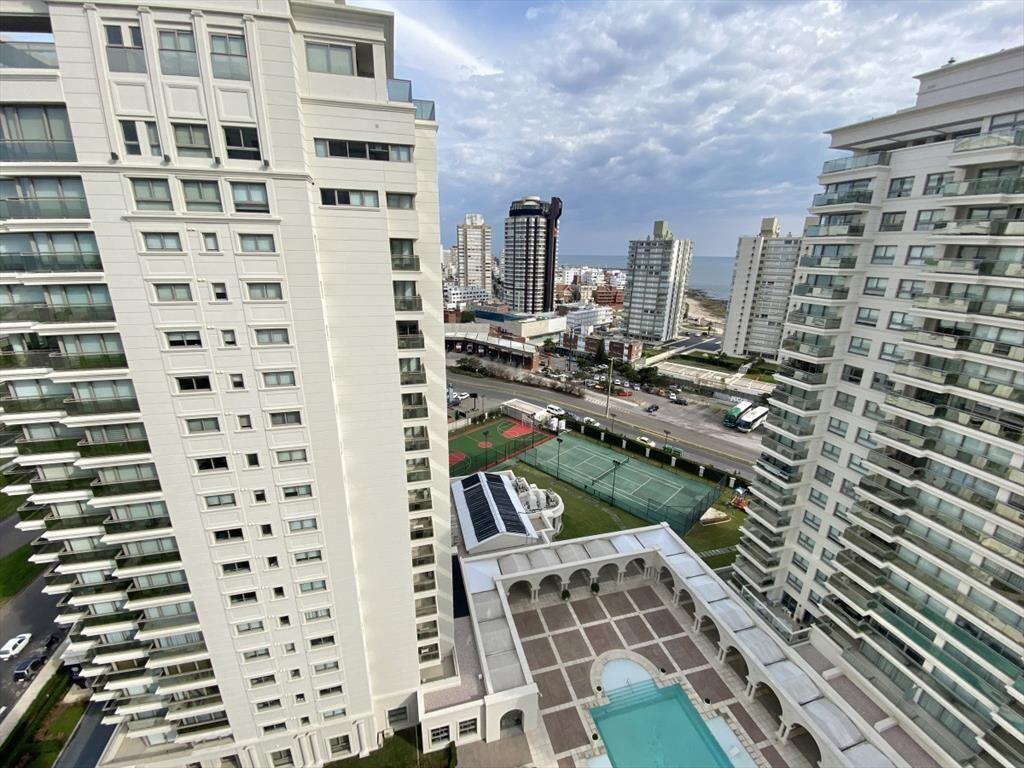 ALQUILER APARTAMENTO 3 DORMITORIOS PENINSULA PUNTA DEL ESTE