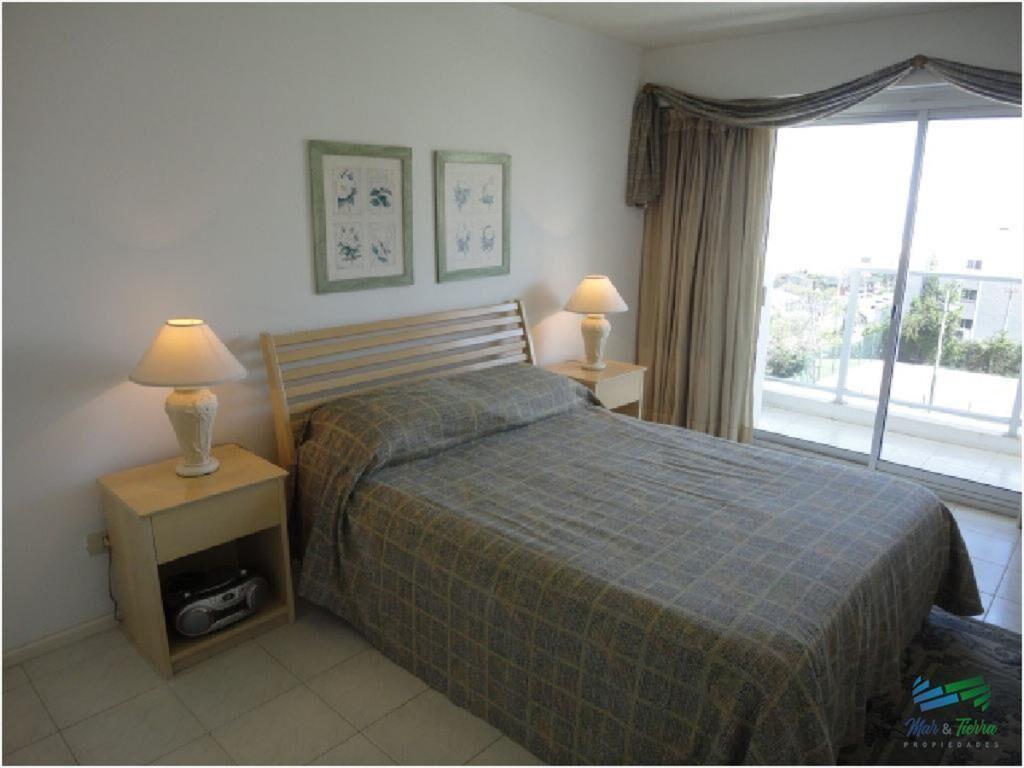 Apartamento en Brava, 1 dormitorios *