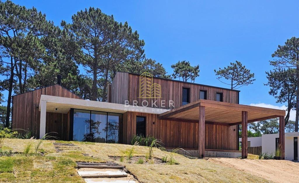 venta casa la barra reserva Montoya barrio