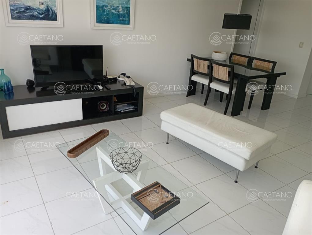 Amplio apartamento 2 dormitorios, 2 baños, vista