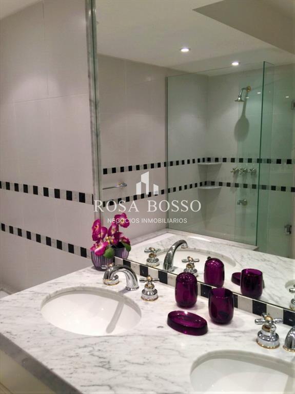 Apartamento en la Brava, para alquiler.