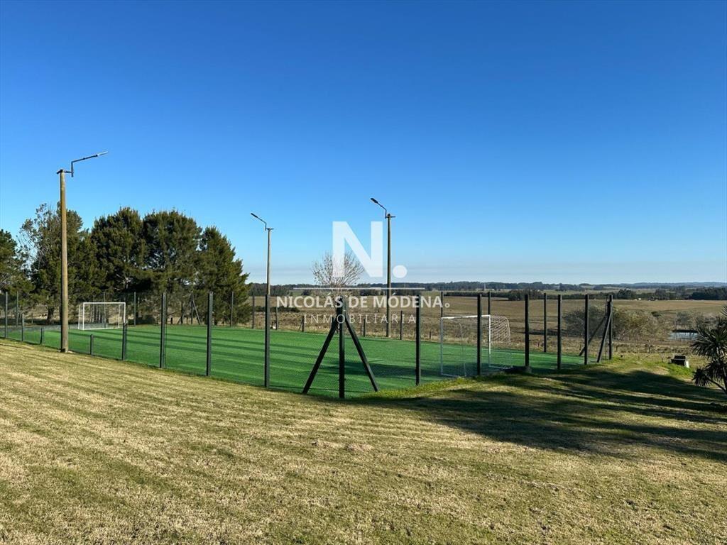 Vende campo en San Carlos Maldonado.